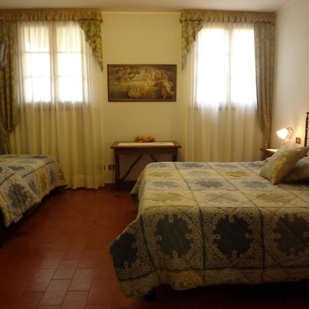 B&B Casale Virgili Сієна Екстер'єр фото